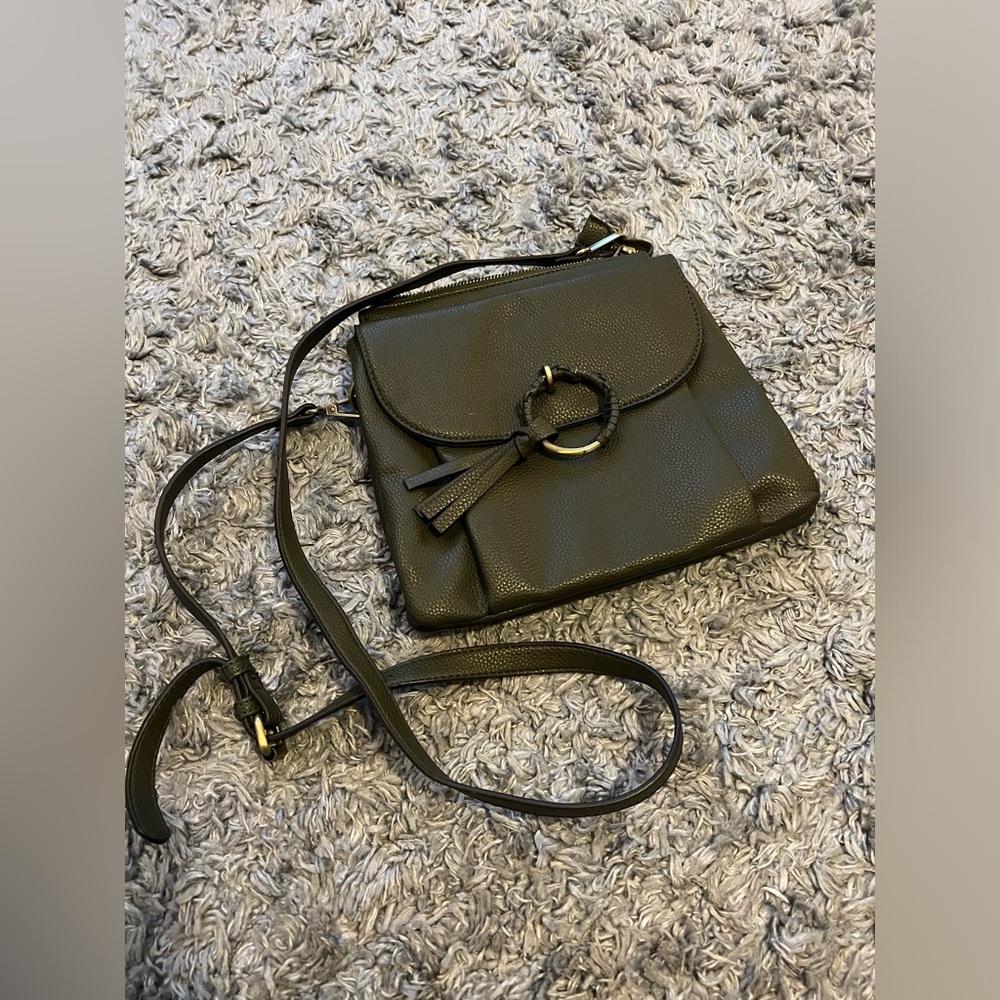 Emperia Kora Ring Crossbody Purse - Olive